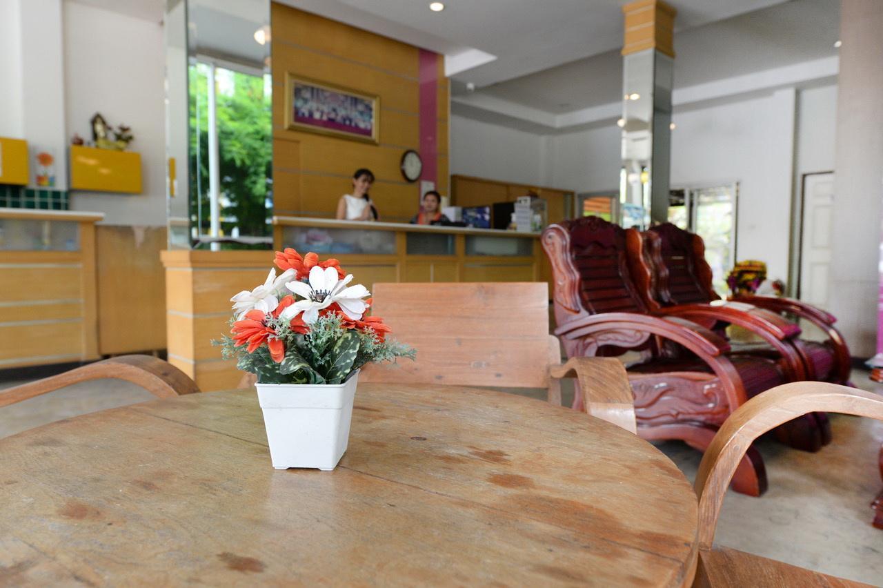 Paradise Resort Ban Nong Pla Lai Esterno foto