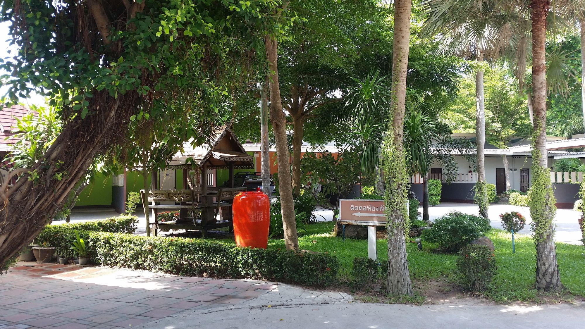 Paradise Resort Ban Nong Pla Lai Esterno foto